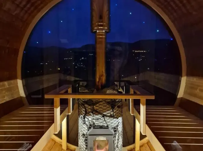 בית חווה Podere Fontanino ארצו